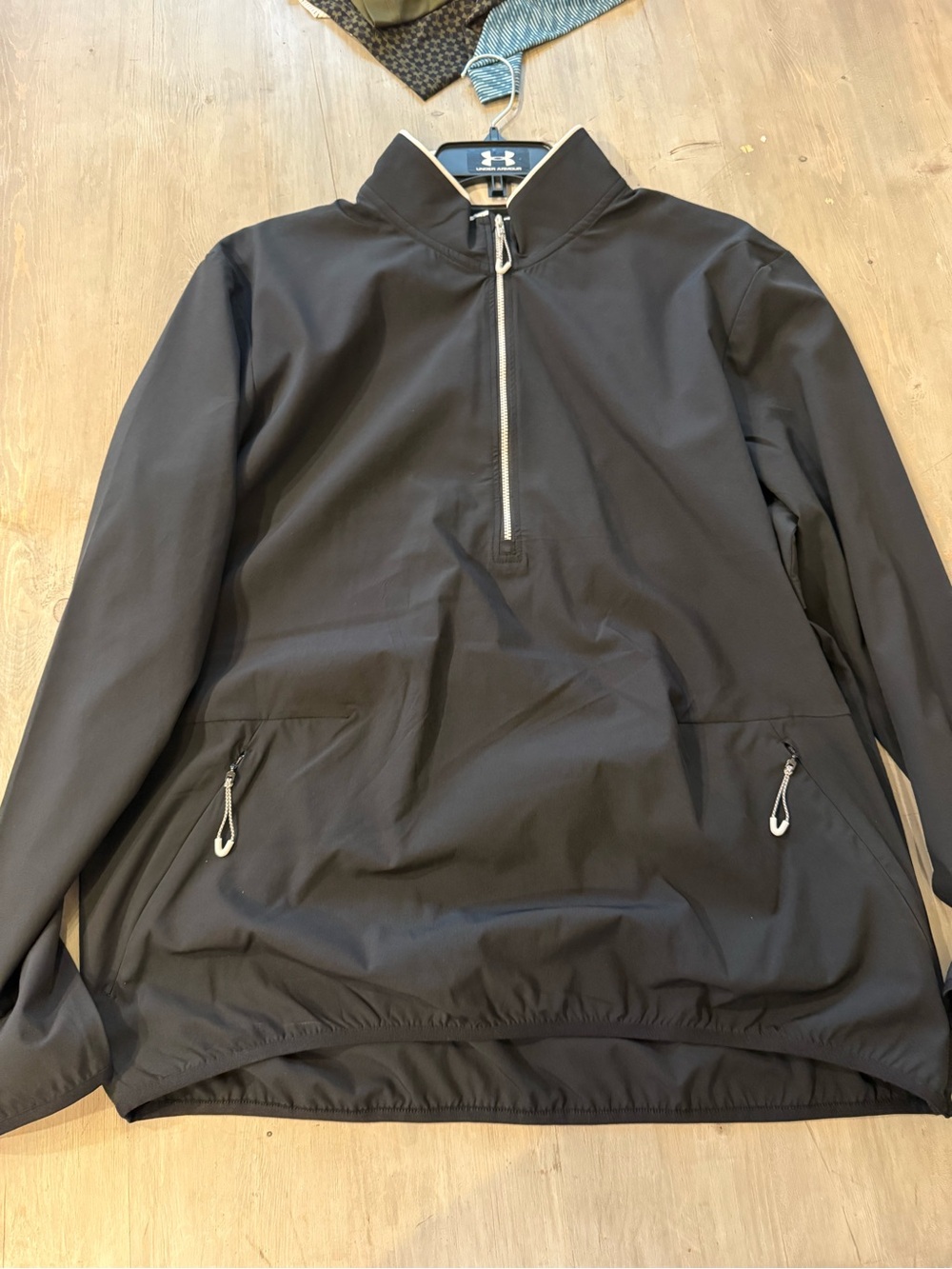 Under Armour Jacket Mens large Black 1/2 Zip Storm Windstrike Golf Windbreaker